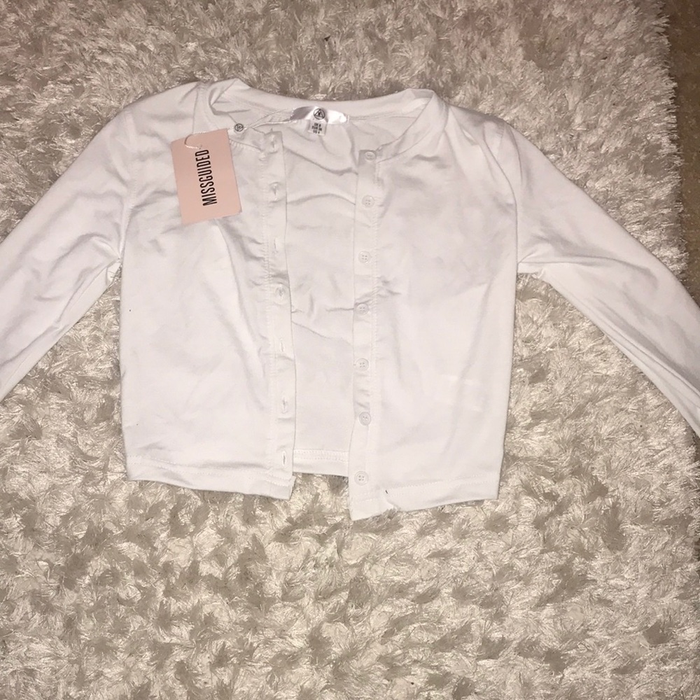 Button front long sleeve crop top